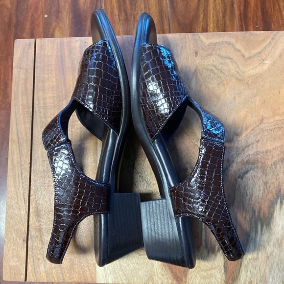 SAS Tripad Comfort Sandals Brown Size 9N - Picture 4 of 7